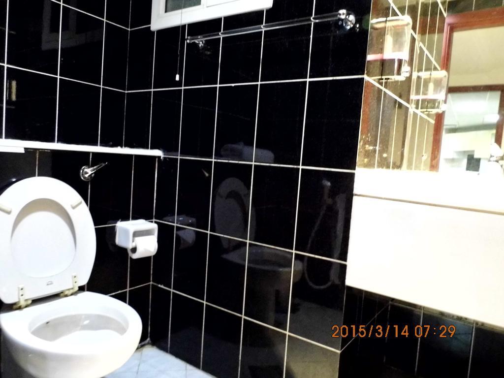 Al Zahabiya Hotel Apartments Dubai Room photo