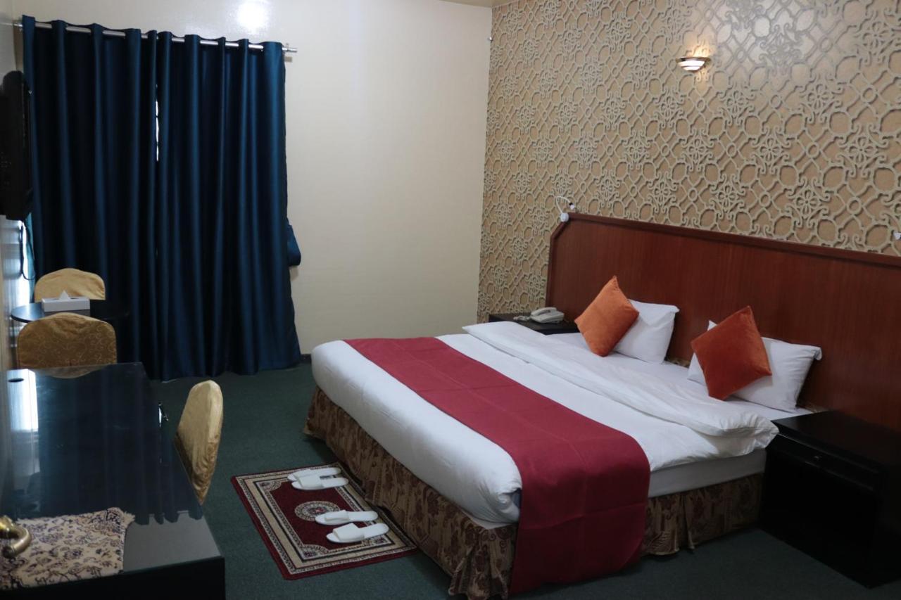 Al Zahabiya Hotel Apartments Dubai Exterior photo
