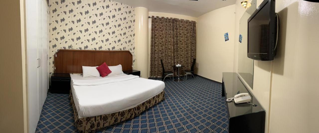 Al Zahabiya Hotel Apartments Dubai Exterior photo